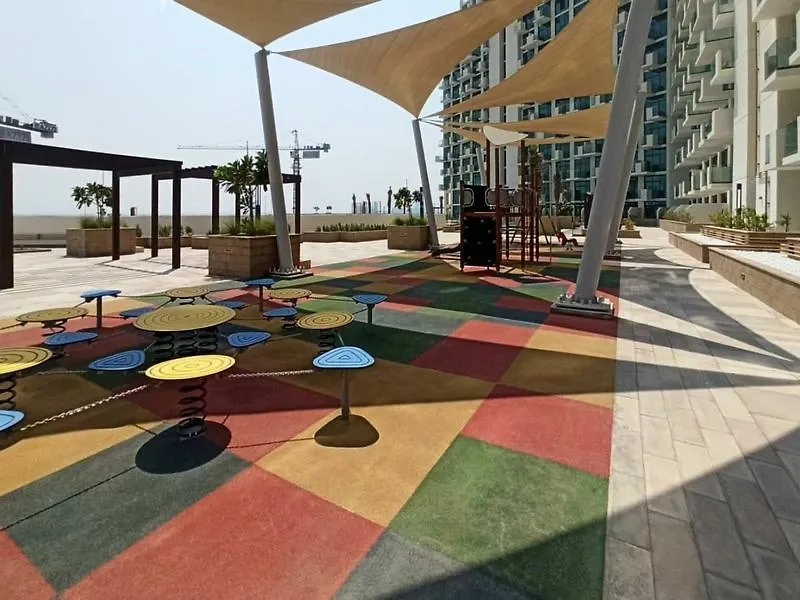 Elegant Studio In Al Jaddaf With Modern Amenities Dubai Daire
