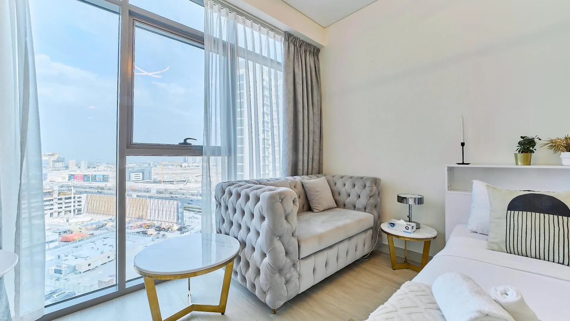 Elegant Studio In Al Jaddaf With Modern Amenities Dubai
