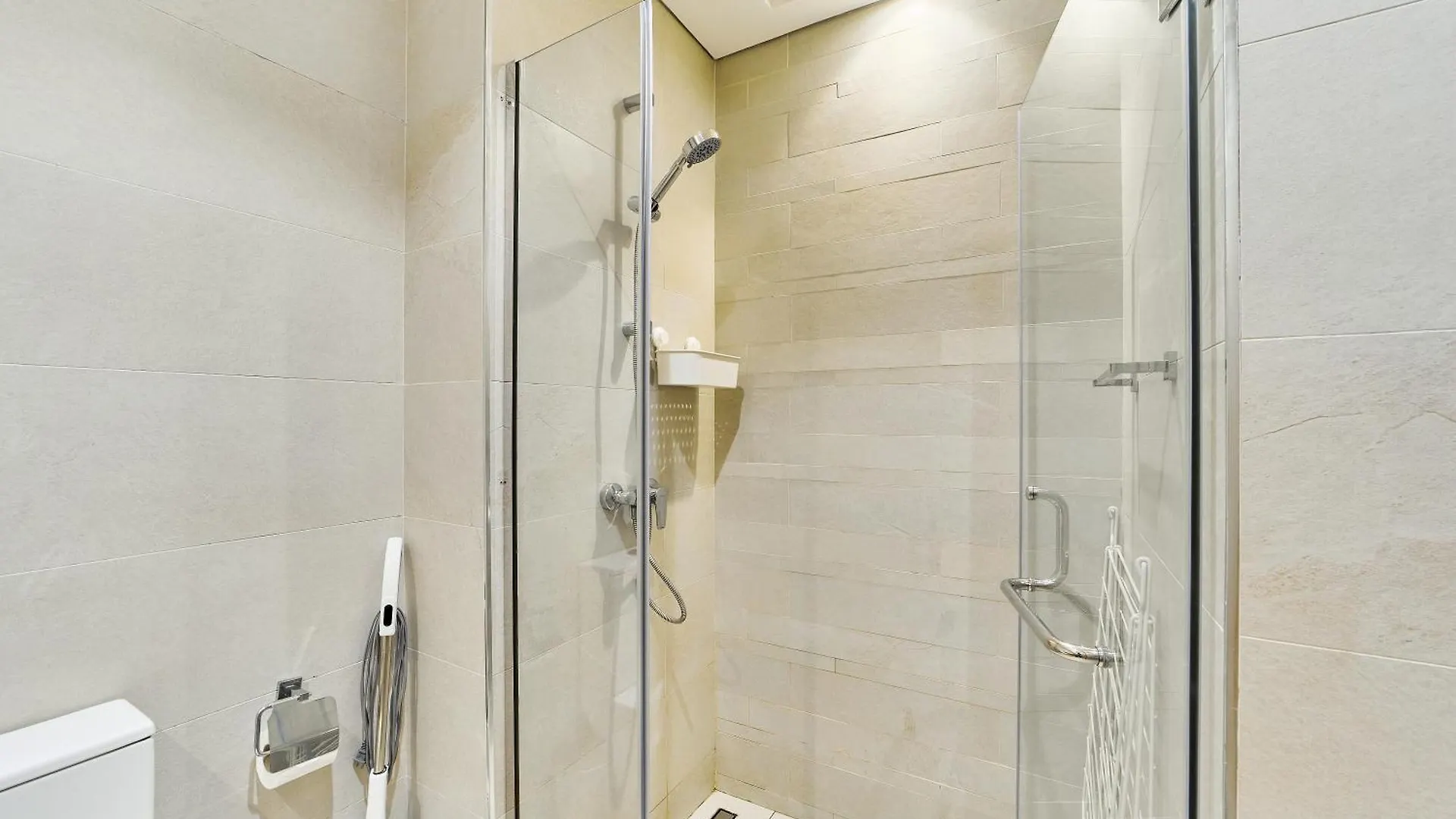 Elegant Studio In Al Jaddaf With Modern Amenities Dubai 0*,
