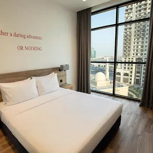 3* Отель Kingsgate Al Jaddaf By Millennium